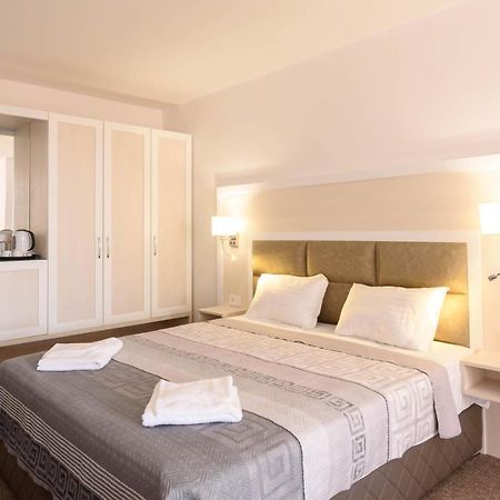 Pasha Apartments Napospart Kültér fotó